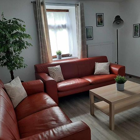 Appartement Le Sommet Du Condroz à Ciney Extérieur photo