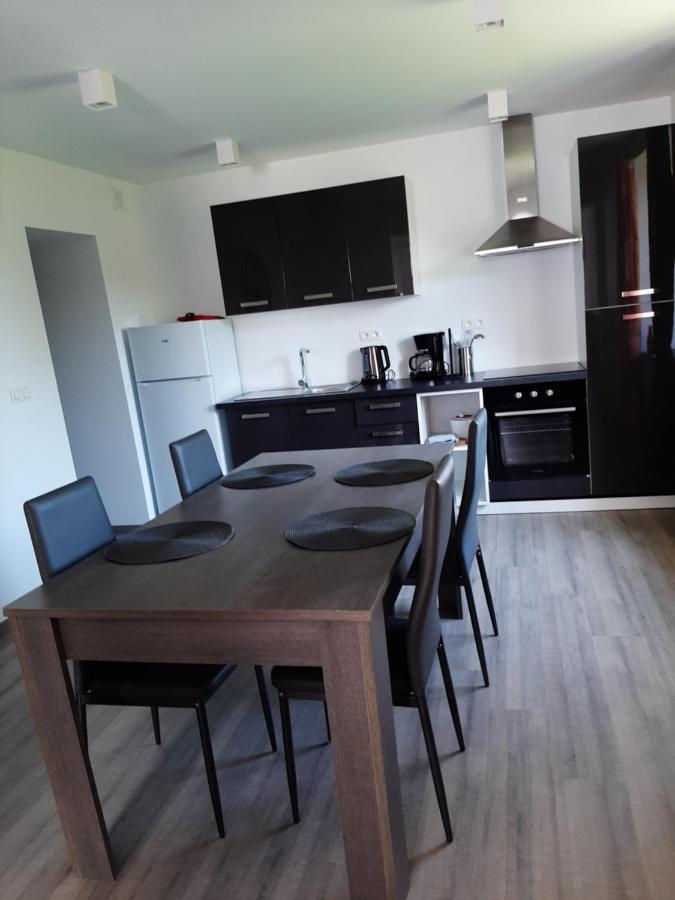 Appartement Le Sommet Du Condroz à Ciney Extérieur photo
