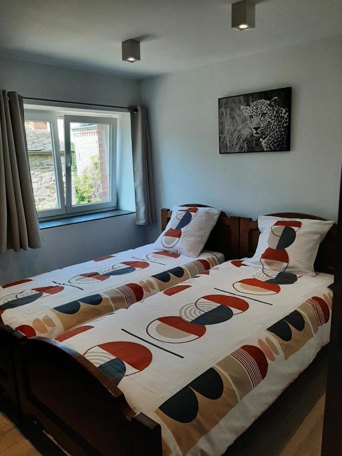 Appartement Le Sommet Du Condroz à Ciney Extérieur photo