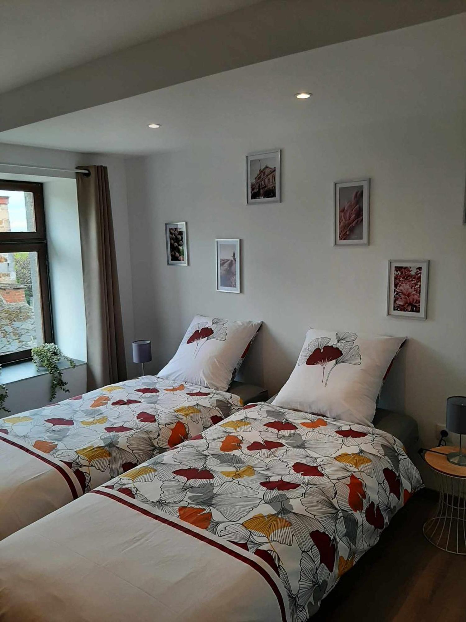 Appartement Le Sommet Du Condroz à Ciney Extérieur photo